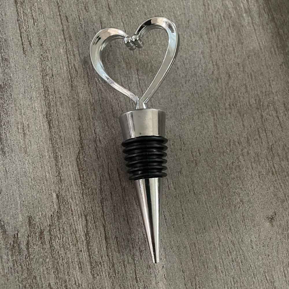 Silver Heart Wine Stopper